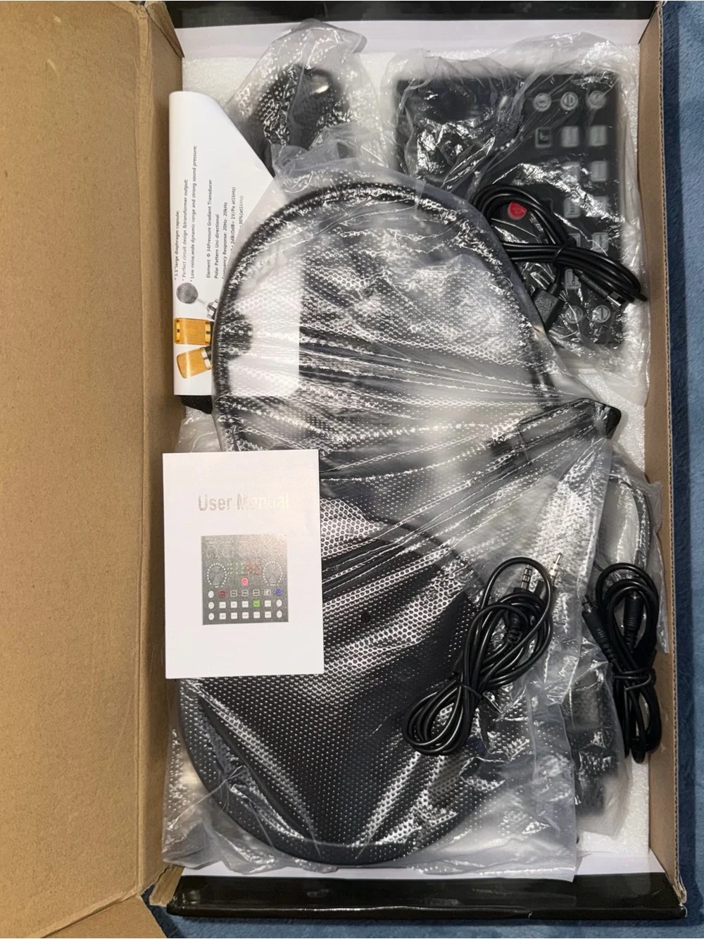 Professional Condenser Microphone - Black & Gold
